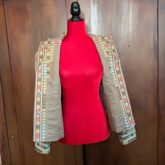 Southwestern Embroidered Jacket 8P - Picture 8 of 11